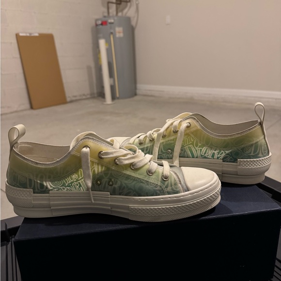Dior Gradient Sneakers - Picture 3 of 5